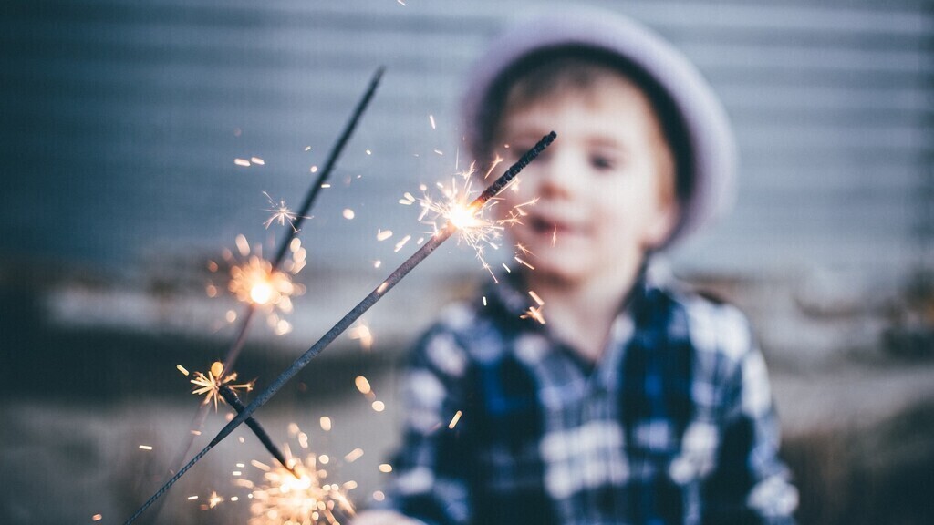 Kids Light Party! (for school years 1 to 6)